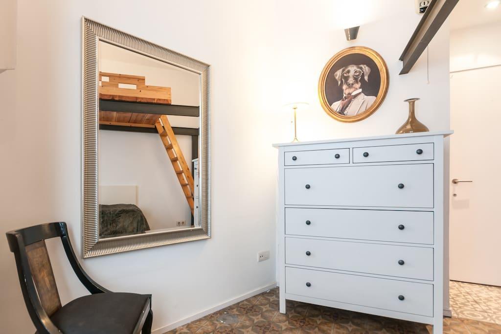 3 Bedroom Near Las Ramblas