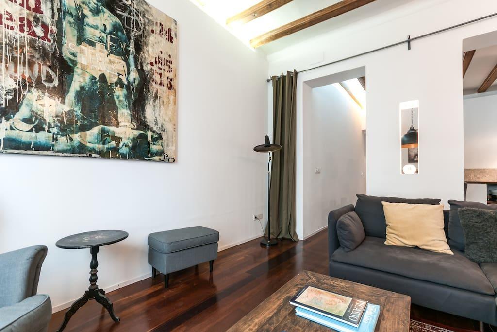 3 Bedroom Near Las Ramblas Barcelone