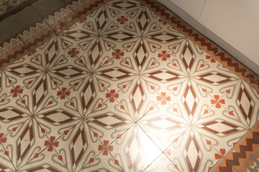 3 Bedroom Near Las Ramblas Appartement